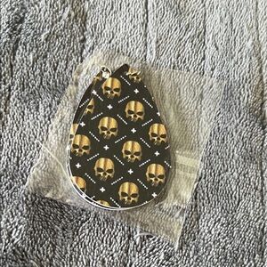 Skull Pattern Teardrop Earrings
